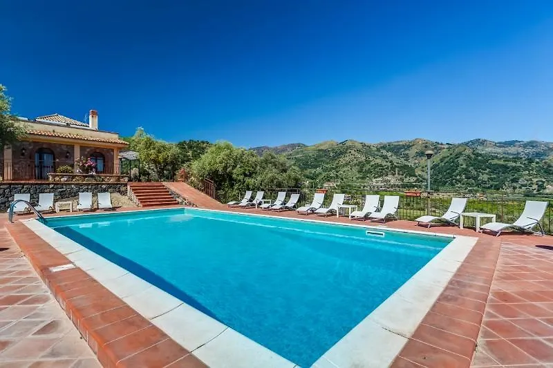 Agriturismo Il Poggio Luxury Country Resort 陶尔米纳 3*,  意大利